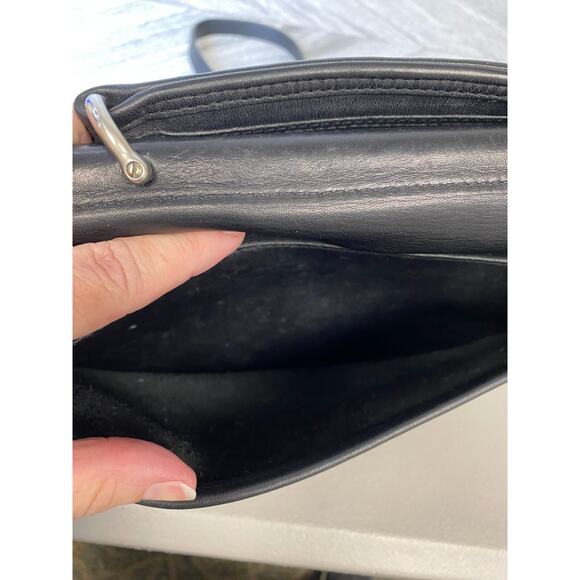 VTG Coach Black Leather Silver Hardware Willis Bag Crossbody Satchel Bag Purse - Picture 14 of 16